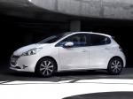 Peugeot 208 5-Door 2012 года